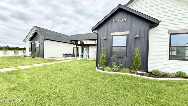 $2,850,000 | 3708 North Carolwood Court, Post Falls, ID 83854