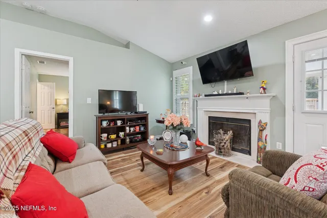 $310,000 | 5136 Big Forest Lane, Jacksonville, FL 32210