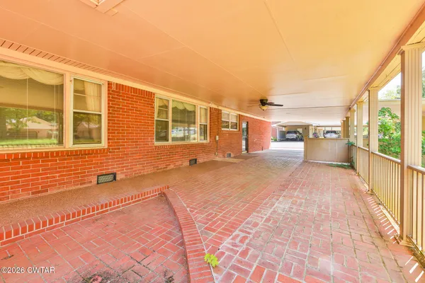 $289,000 | 208 South Parkway Street, Dresden, TN 38225