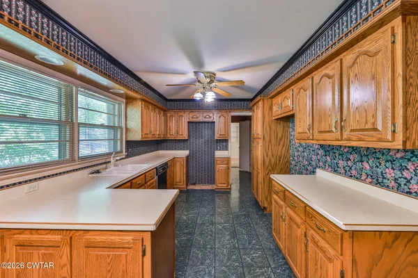 $289,000 | 208 South Parkway Street, Dresden, TN 38225