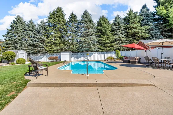 $309,000 | 149 Springmill Drive, Jerome, MI 49249