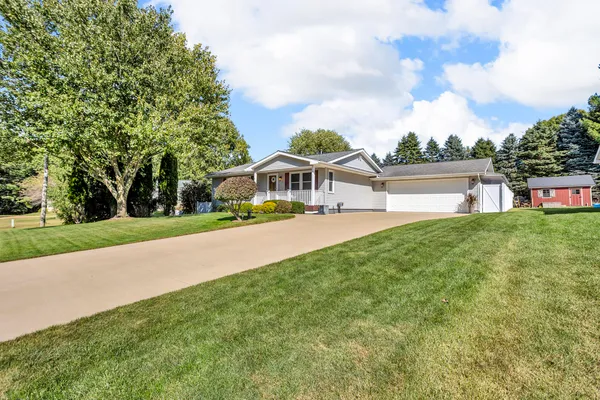 $309,000 | 149 Springmill Drive, Jerome, MI 49249