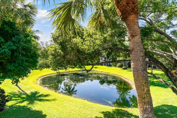 $3,500 | 11863 Wimbledon Circle, Unit 527, Wellington, FL 33414