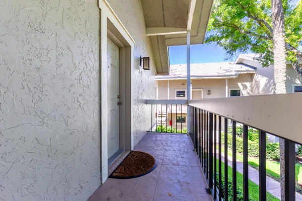 $3,500 | 11863 Wimbledon Circle, Unit 527, Wellington, FL 33414