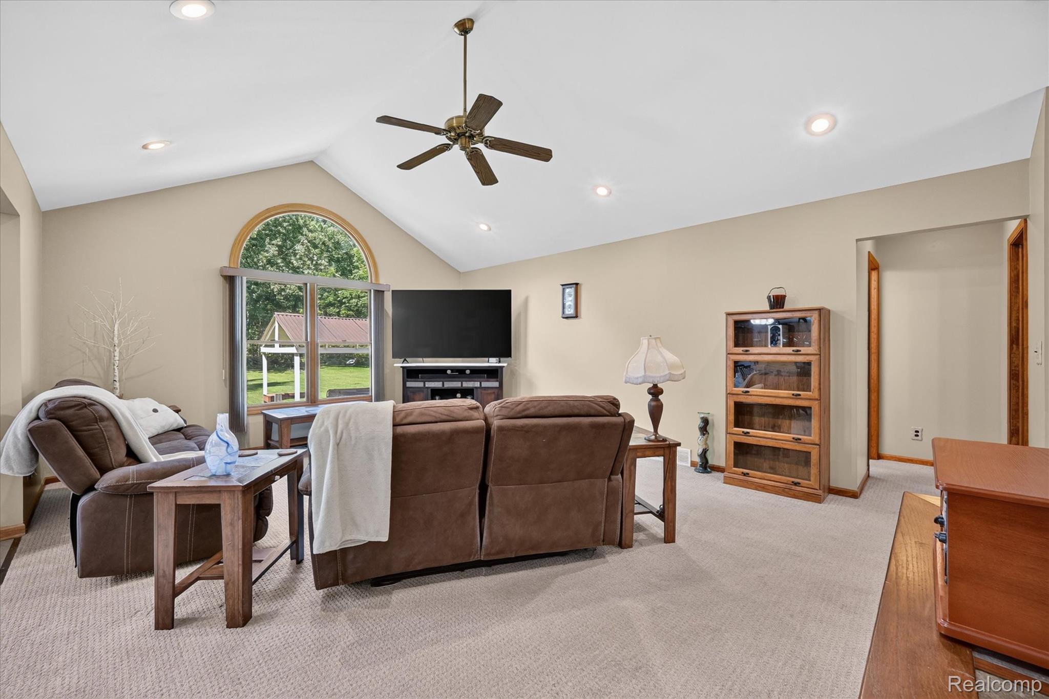 5766 West Newburg Road Carleton, MI 48117 - Photo 11 of 53 16-5766-W-Newburg-Rd-Carleton-WindowStill.jpg