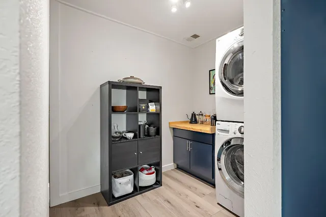 $775,000 | 6101 Bridlington Circle, Austin, TX 78745