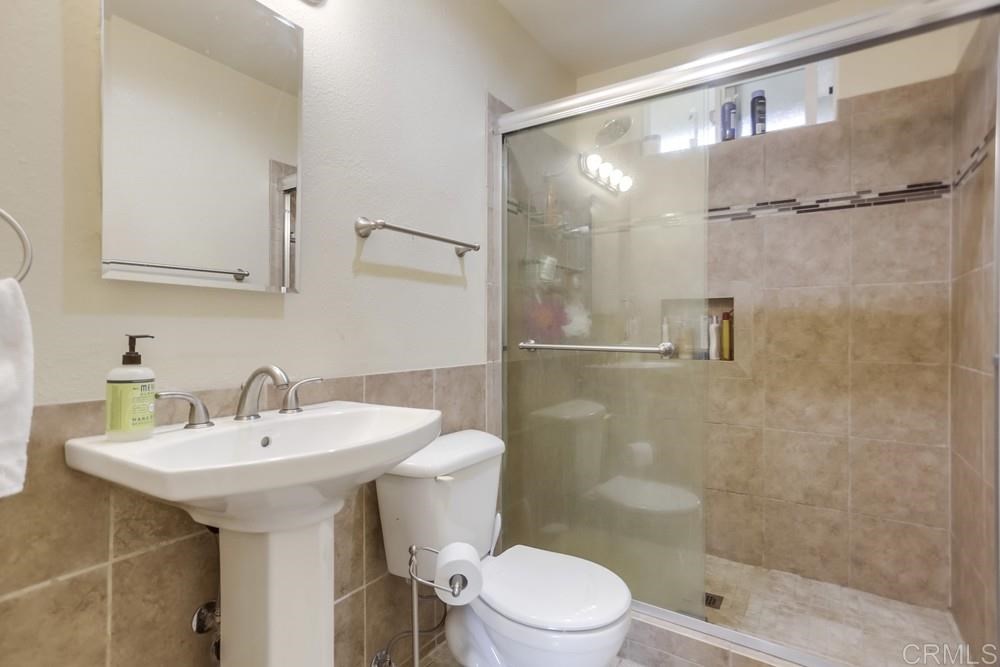 931 Regal Road Encinitas, CA 92024 - Photo 12 of 22