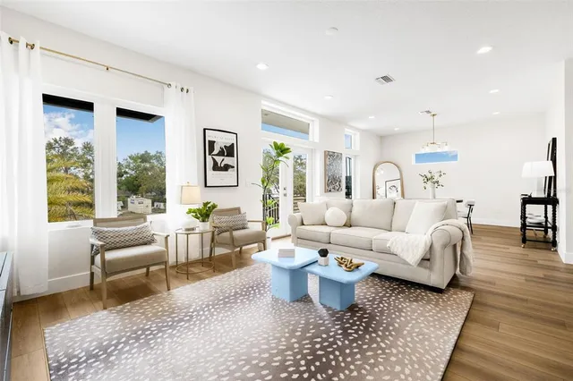 $829,000 | 490 87th Avenue Street, St. Petersburg, FL 33702