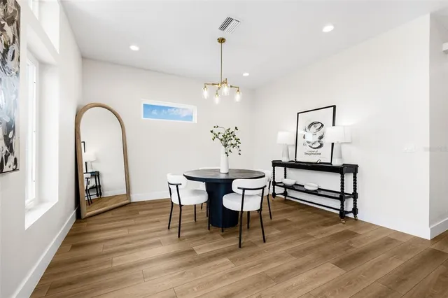 $829,000 | 490 87th Avenue Street, St. Petersburg, FL 33702