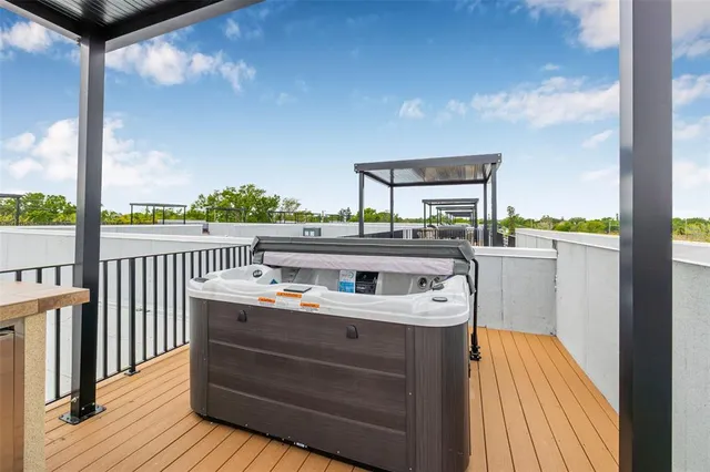 $829,000 | 490 87th Avenue Street, St. Petersburg, FL 33702