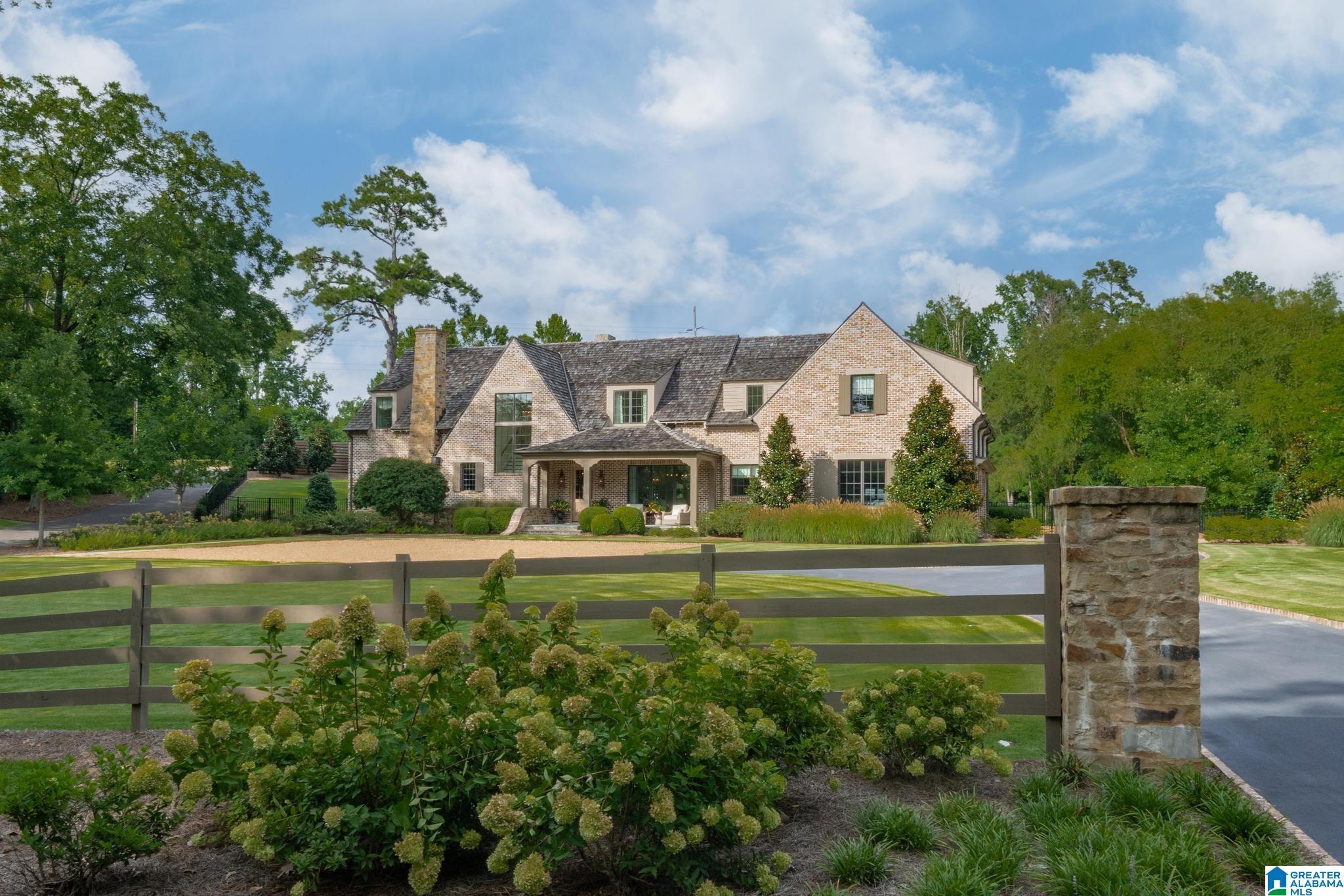 4419 Caldwell Mill Road Birmingham, AL 35243 - Photo 1 of 96