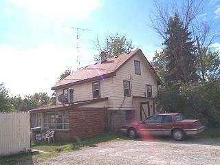 7724 Summerfield Road Lambertville, MI 48144 - Photo 3 of 8 462026-2.JPG