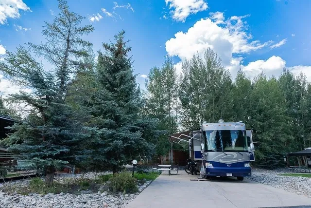 a car parked in front of a house
