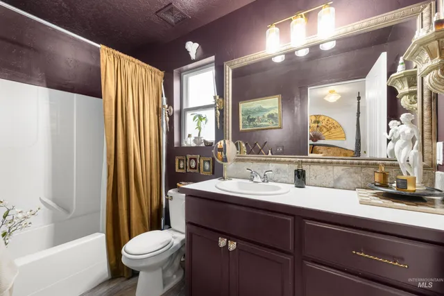 $405,000 | 1001 Homestead Drive, Emmett, ID 83617