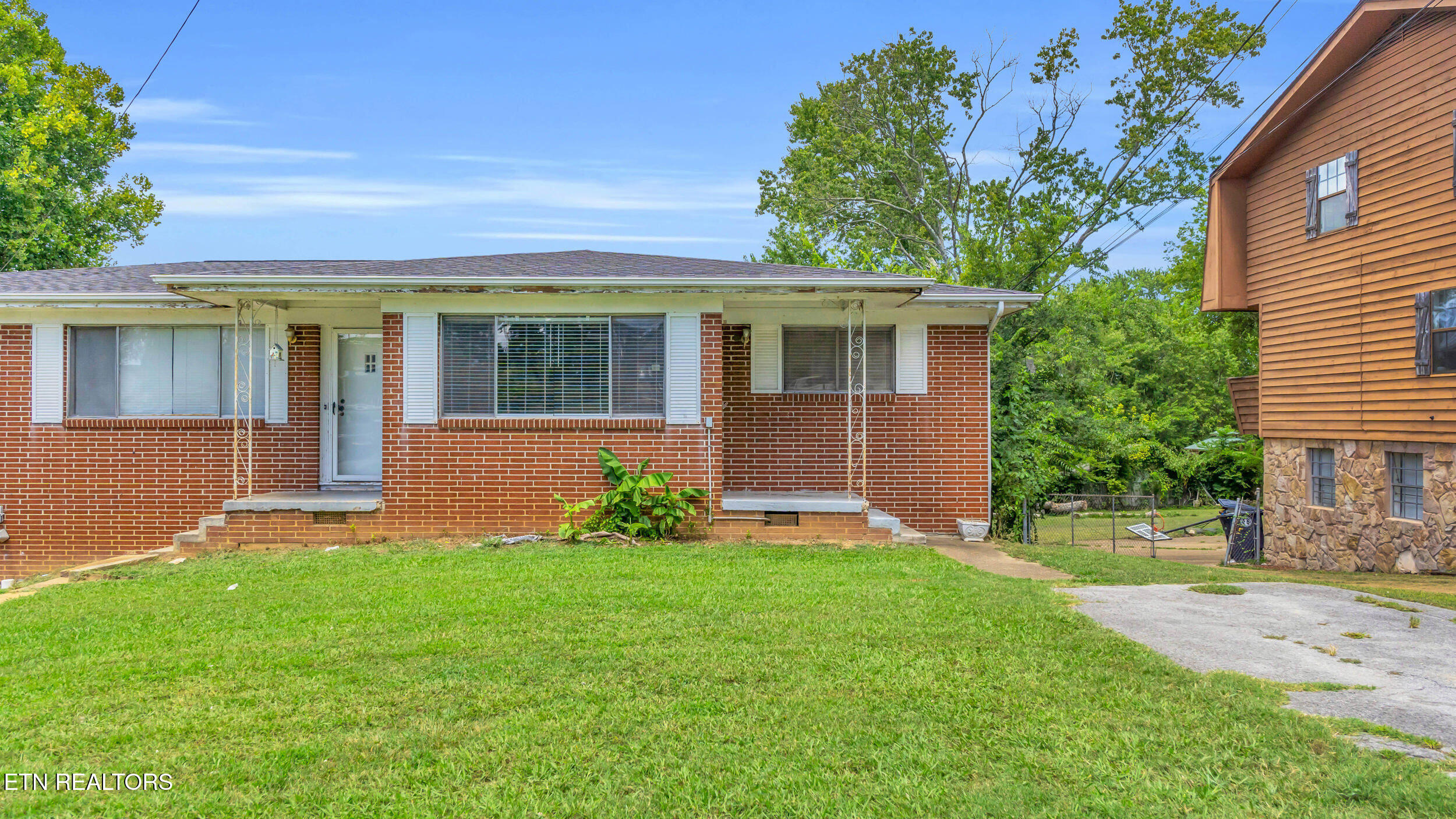 2103 McBrien Road, Unit A & B Chattanooga, TN 37412 - Photo 5 of 39 Front of Duplex