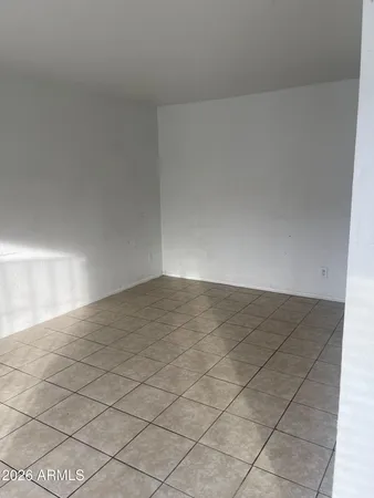 $900 | 2240 West Southern Avenue, Unit 23, Phoenix, AZ 85041