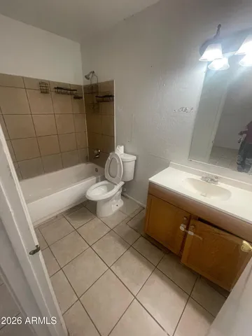 $1,025 | 2240 West Southern Avenue, Unit 23, Phoenix, AZ 85041