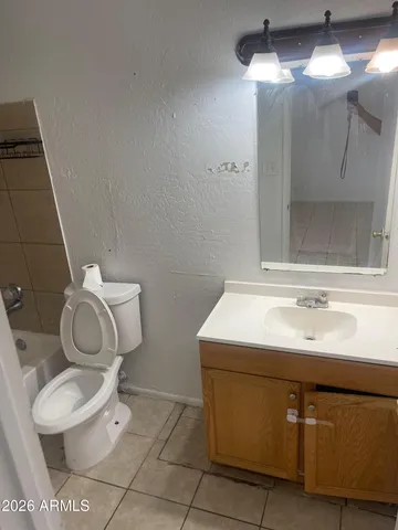 $1,025 | 2240 West Southern Avenue, Unit 23, Phoenix, AZ 85041