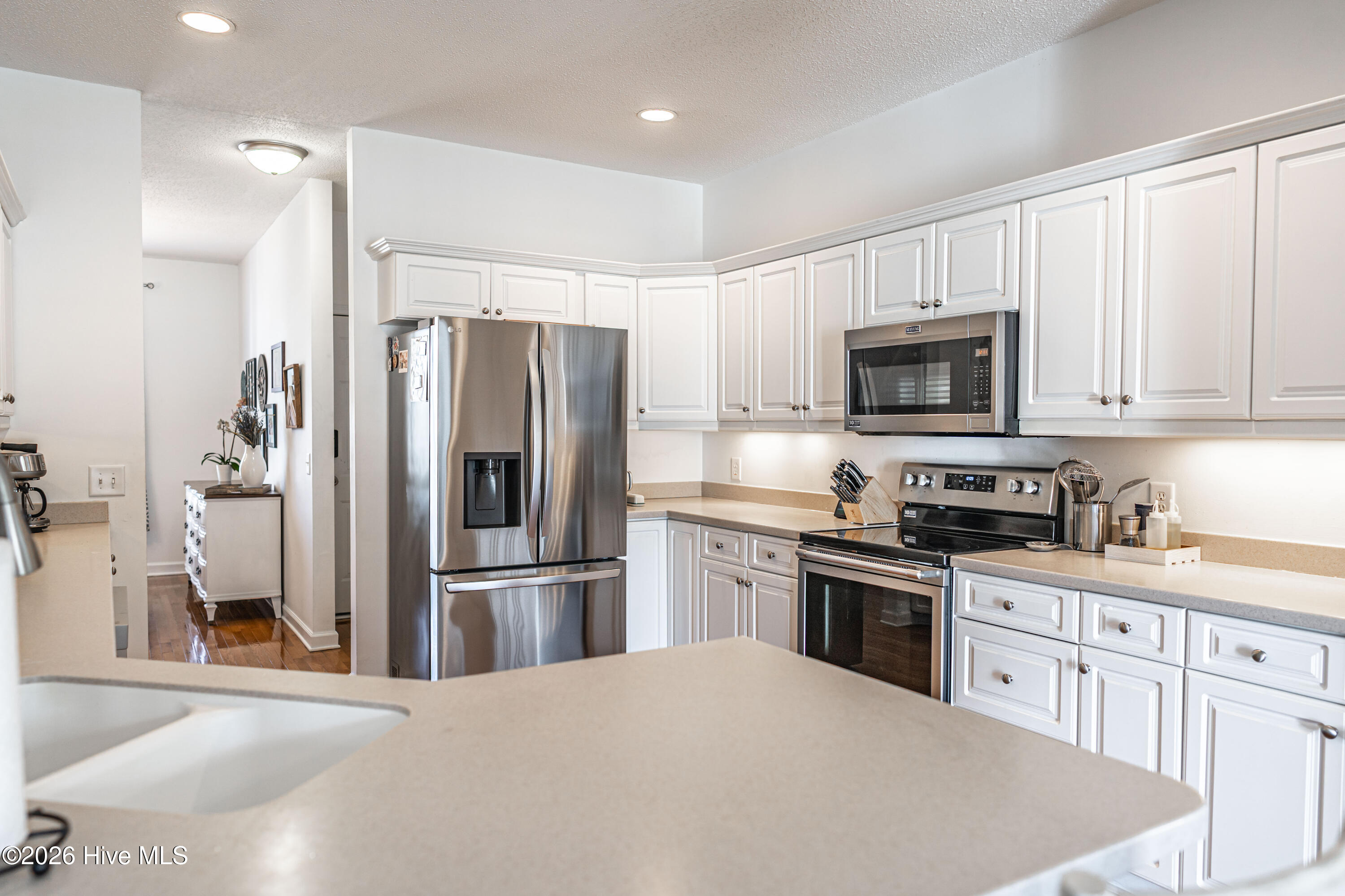 1320 Burning Tree Road Pinehurst, NC 28374 - Photo 11 of 60 New stainless steel appliances
