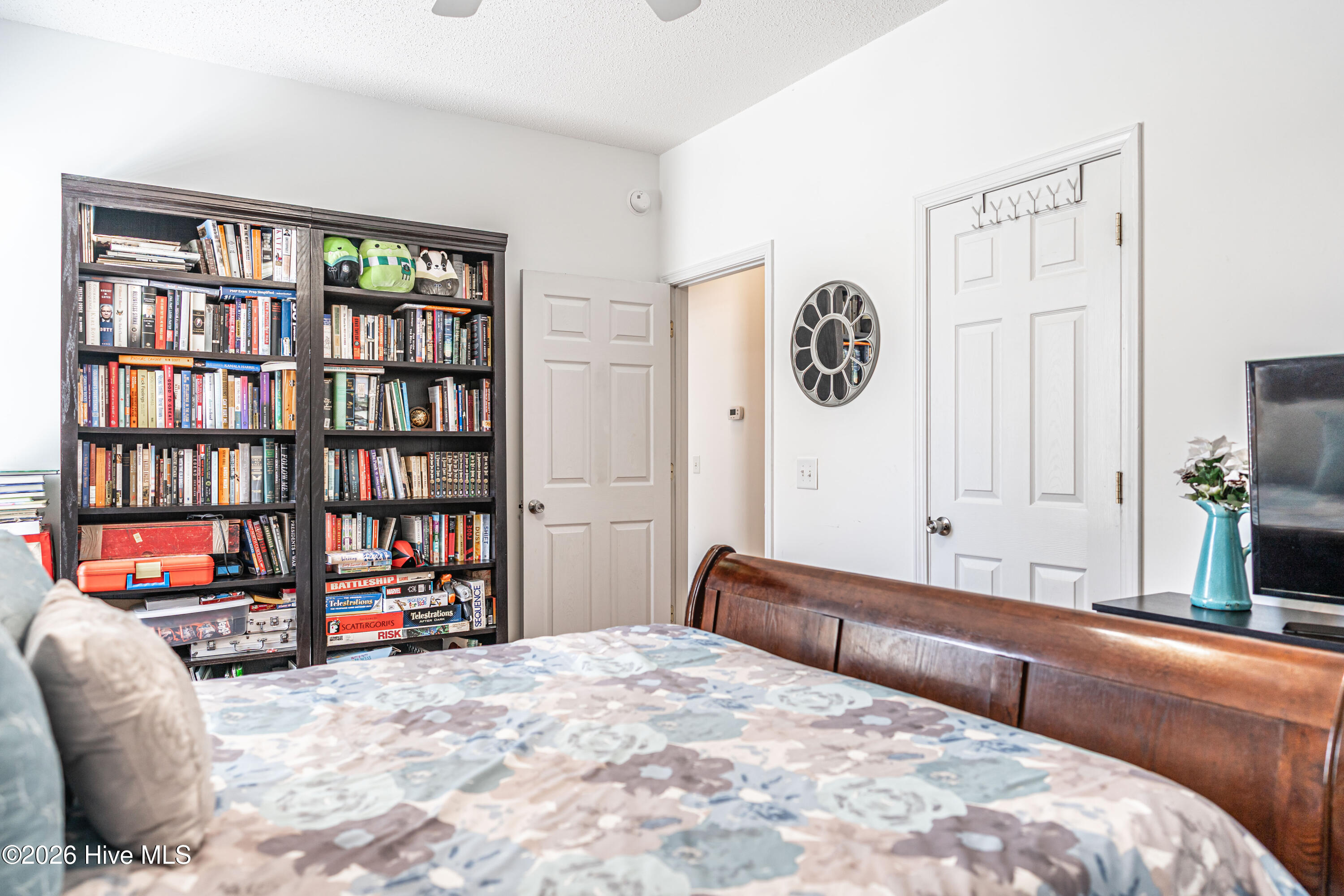1320 Burning Tree Road Pinehurst, NC 28374 - Photo 38 of 60 Guest Bedroom