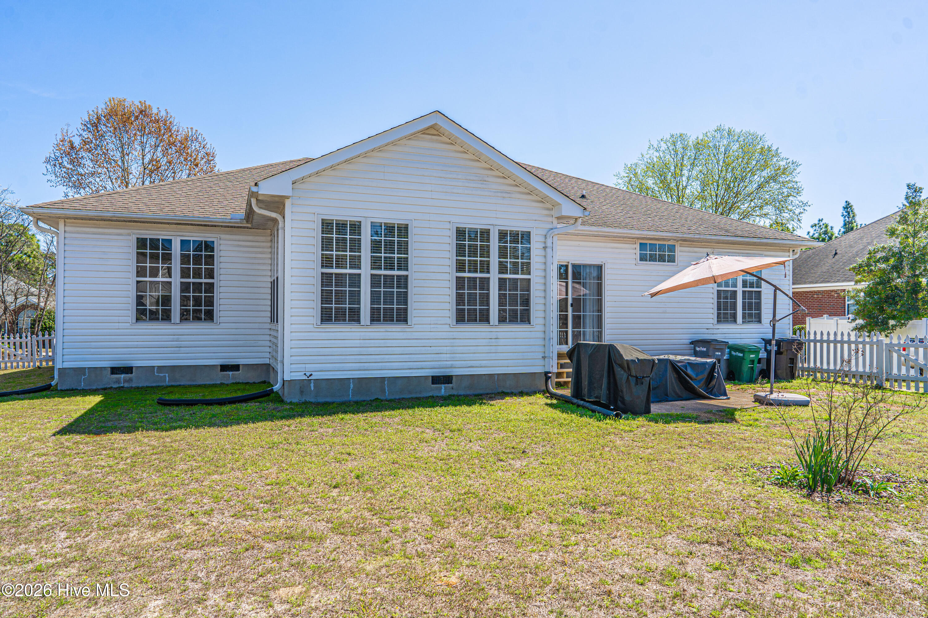 1320 Burning Tree Road Pinehurst, NC 28374 - Photo 55 of 60 Patio area