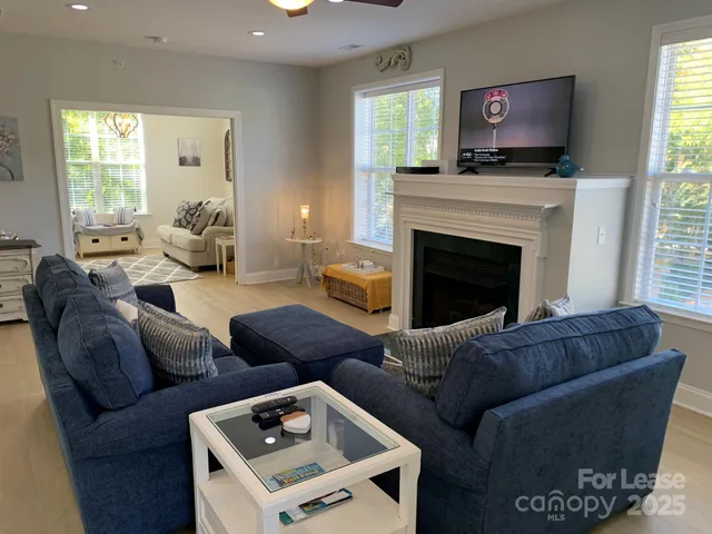 $3,200 | 9033 Rosalyn Glen Road, Cornelius, NC 28031