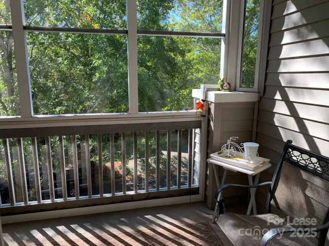 $3,200 | 9033 Rosalyn Glen Road, Cornelius, NC 28031