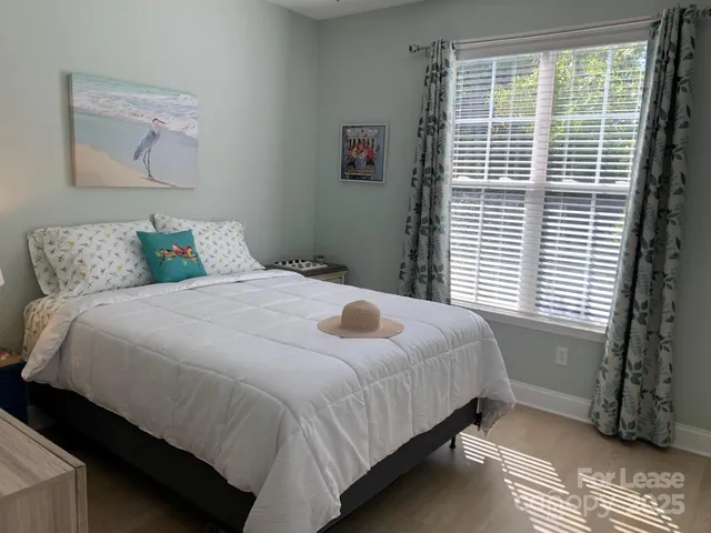 $3,200 | 9033 Rosalyn Glen Road, Cornelius, NC 28031