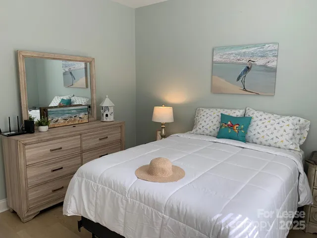 $3,200 | 9033 Rosalyn Glen Road, Cornelius, NC 28031