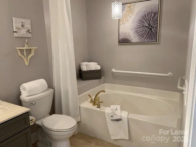 $3,200 | 9033 Rosalyn Glen Road, Cornelius, NC 28031