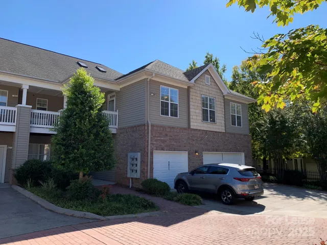 $3,200 | 9033 Rosalyn Glen Road, Cornelius, NC 28031