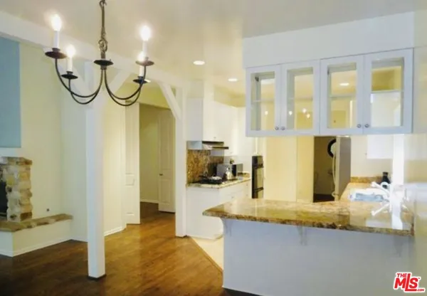 $7,250 | 818 North Beverly Glen Boulevard, Los Angeles, CA 90077