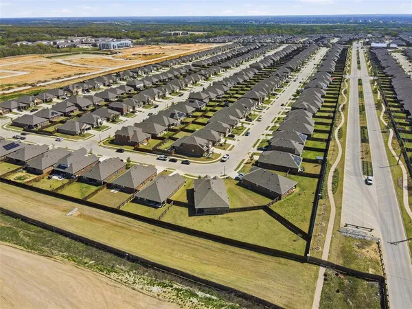 $450,000 | 3601 Arabella Way, Aubrey, TX 76227