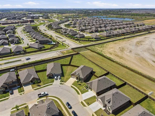 $450,000 | 3601 Arabella Way, Aubrey, TX 76227