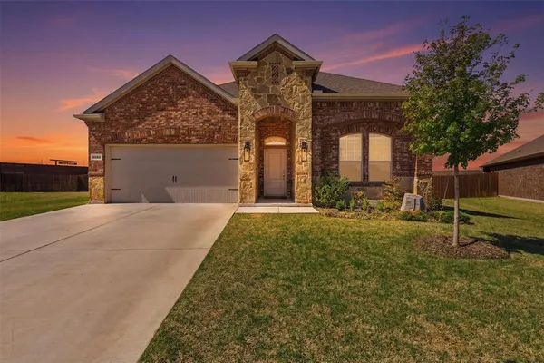$450,000 | 3601 Arabella Way, Aubrey, TX 76227