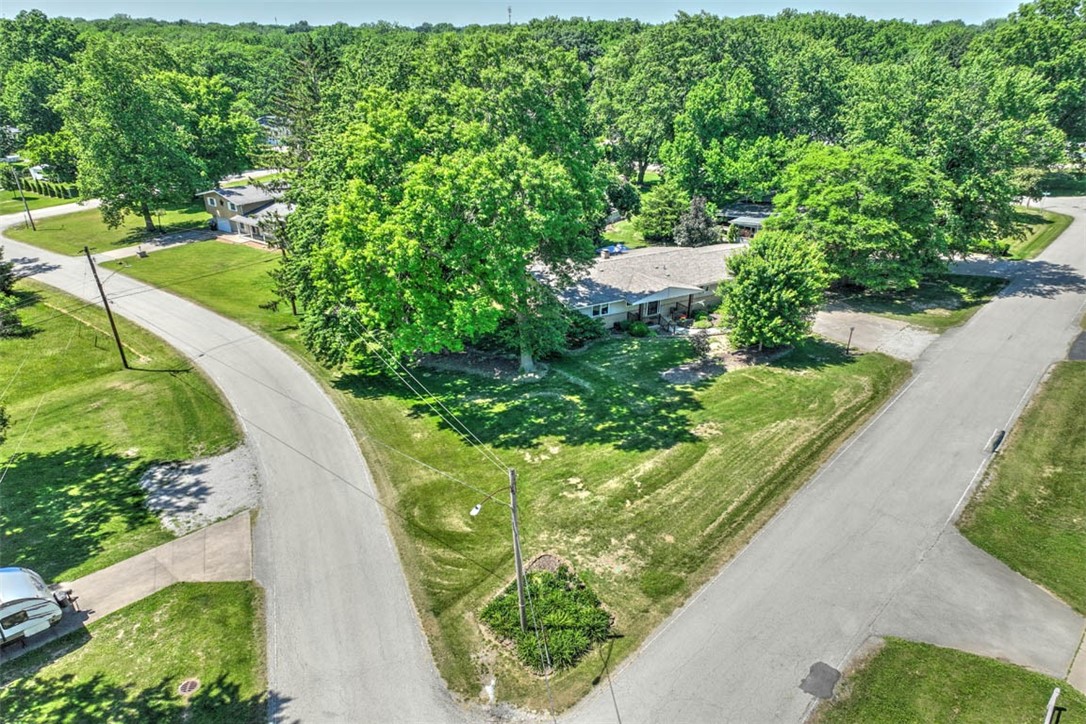 3365 North Susan Drive Decatur, IL 62526 - Photo 2 of 29