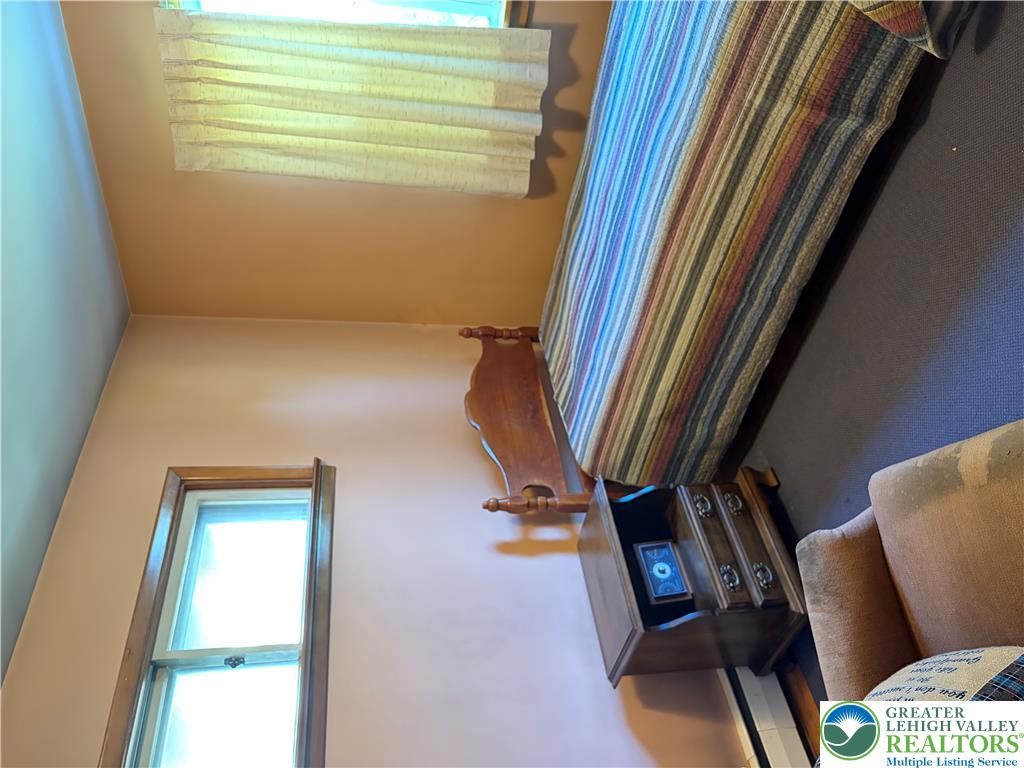 1688 Pleasant View Road Bethlehem, PA 18015 - Photo 12 of 21 Gallery Image 12