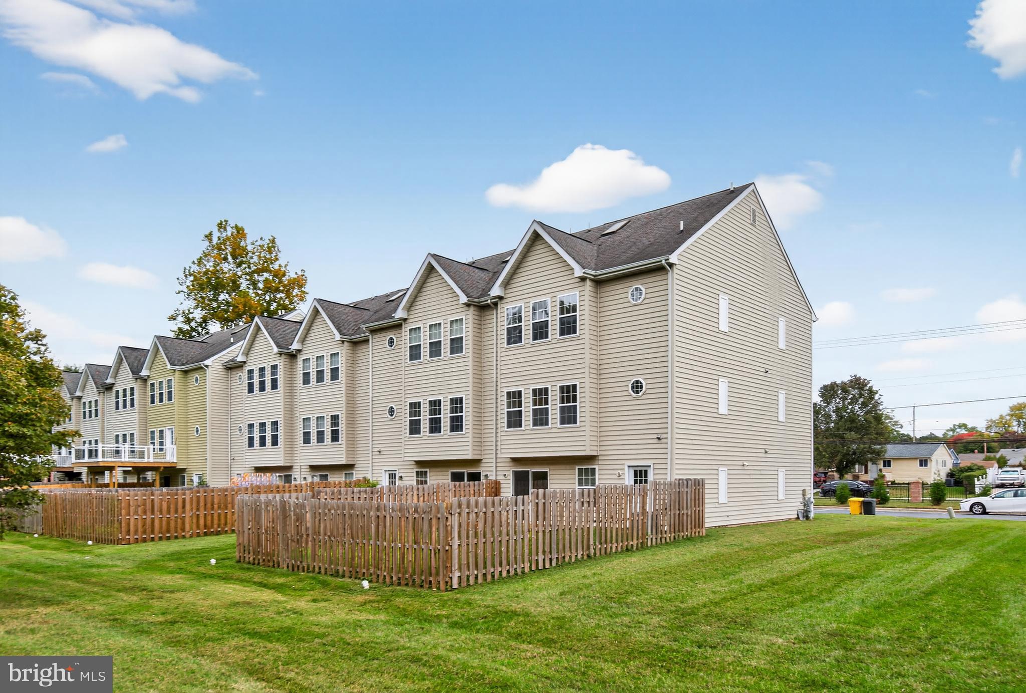 266 Brock Bridge Road Laurel, MD 20724 - Photo 20 of 21 Yard and side lot