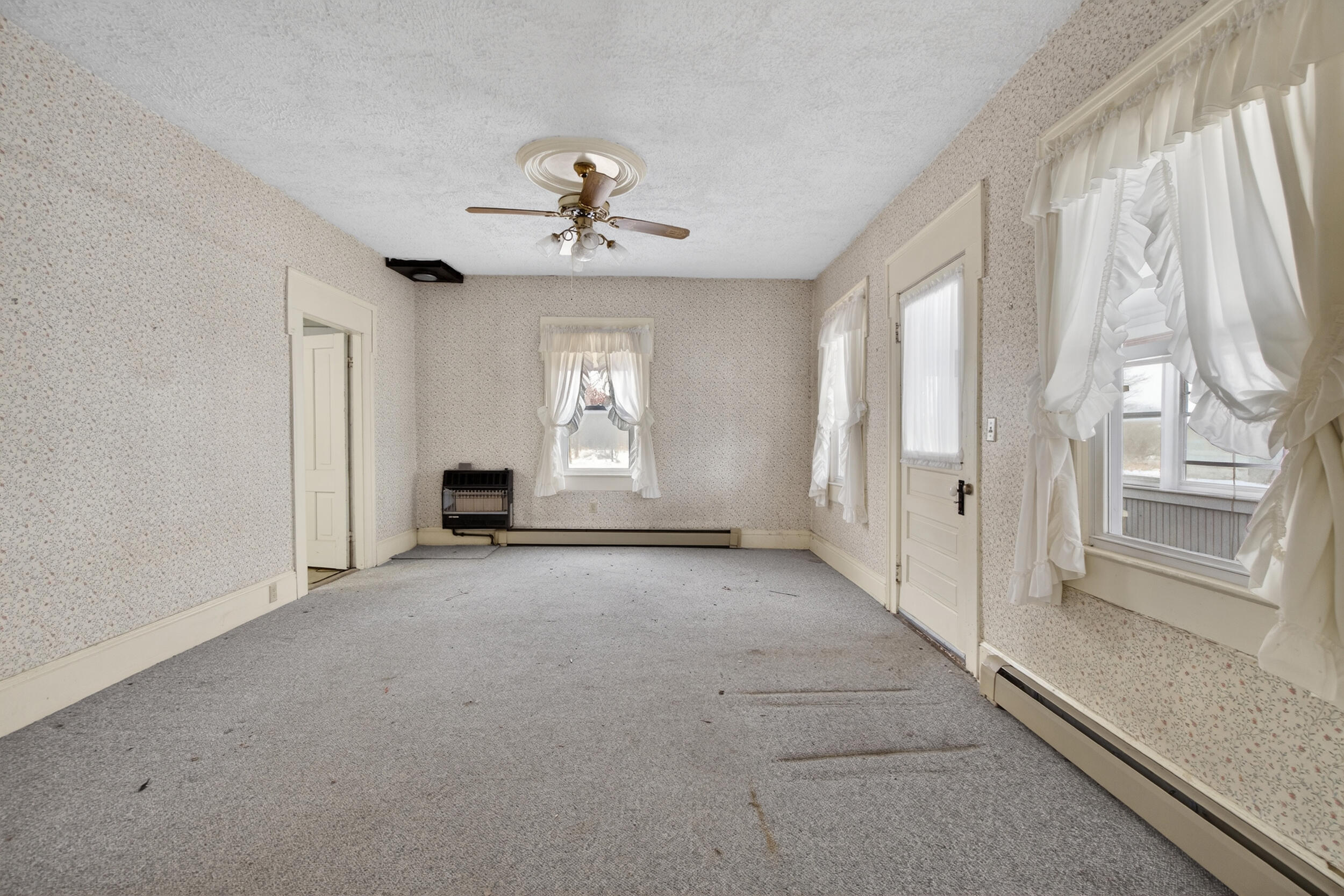 10137 Boyce Road Chelsea, MI 48118 - Photo 12 of 56 12_10137 boyce dr chelsea mi - 00053