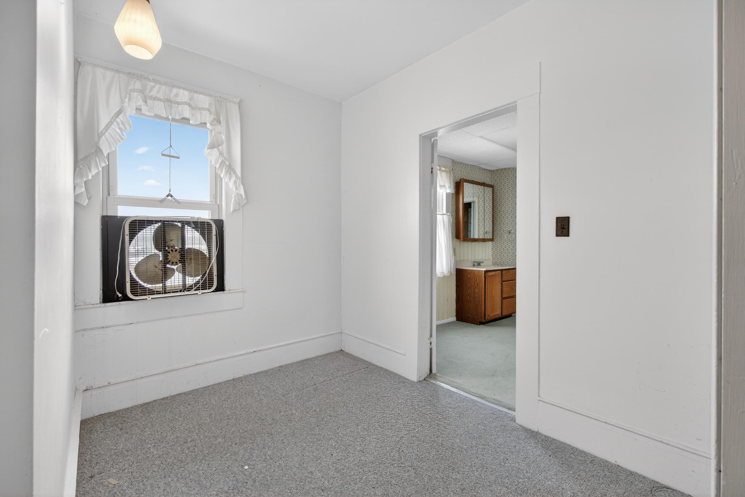 10137 Boyce Road Chelsea, MI 48118 - Photo 29 of 56 29_10137 boyce dr chelsea mi - 00047