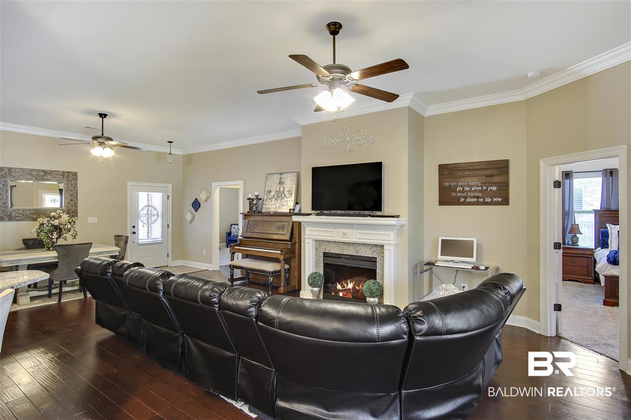 1062 Crown Walk Drive Foley, AL 36535 - Photo 9 of 30