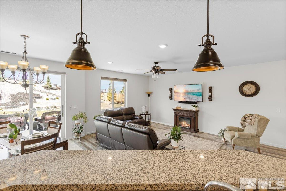 8555 Spearhead Way Reno, NV 89506 - Photo 11 of 38 Photo 11
