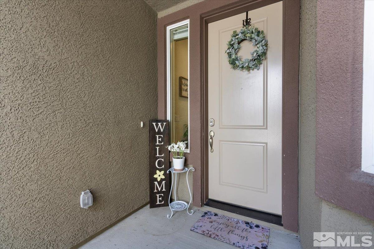 8555 Spearhead Way Reno, NV 89506 - Photo 2 of 38 Photo 2