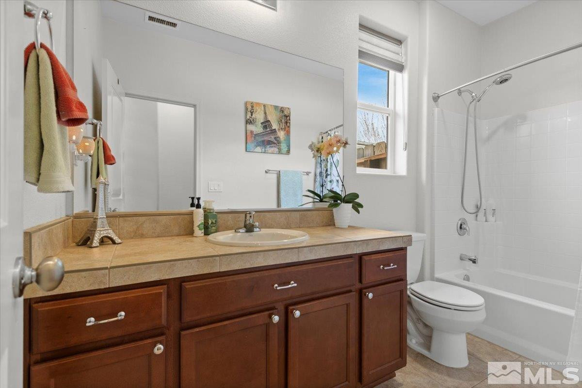 8555 Spearhead Way Reno, NV 89506 - Photo 23 of 38 Photo 25