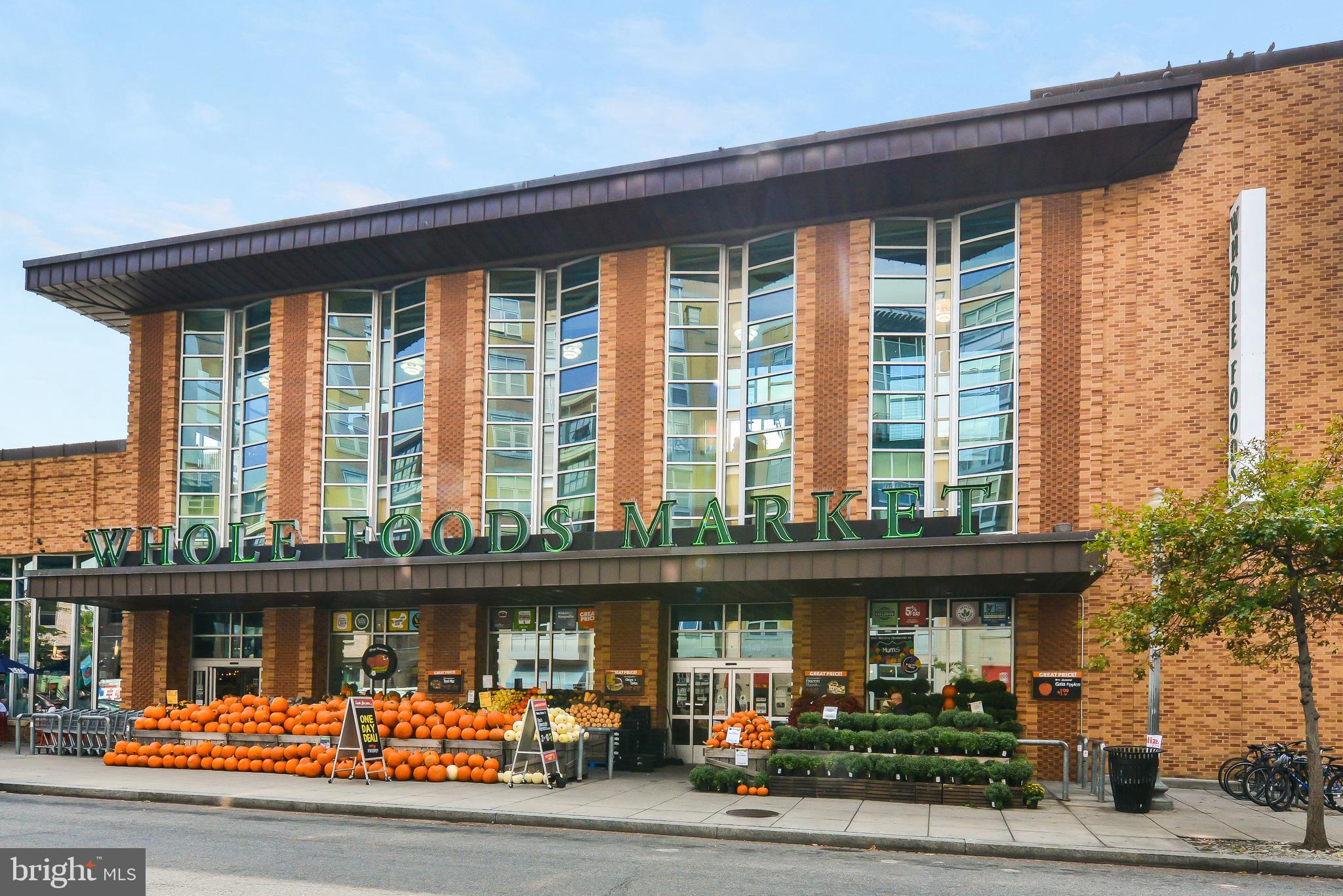 1325 13th Street Northwest, Unit 29 Washington, DC 20005 - Photo 44 of 48 Blocks from Whole Foods & 14th Street Restaurants