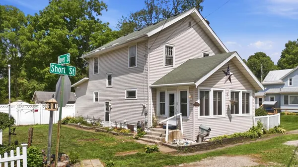 $149,900 | 421 Riverside Drive, Loudonville, OH 44842