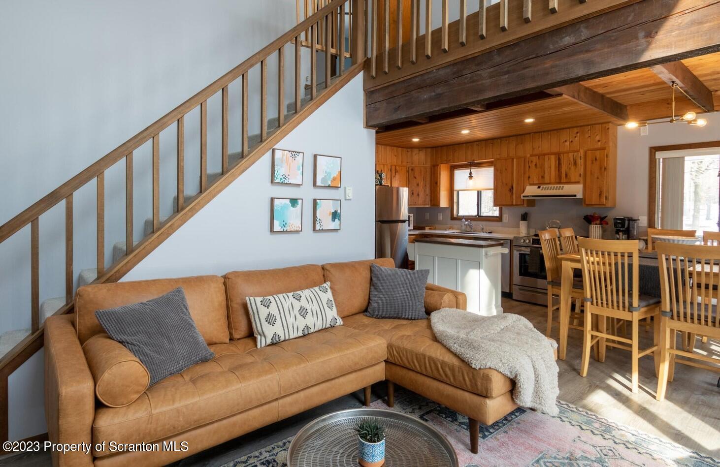 324 North Northgate Road Lake Ariel, PA 18436 - Photo 3 of 50 Gallery Image 3