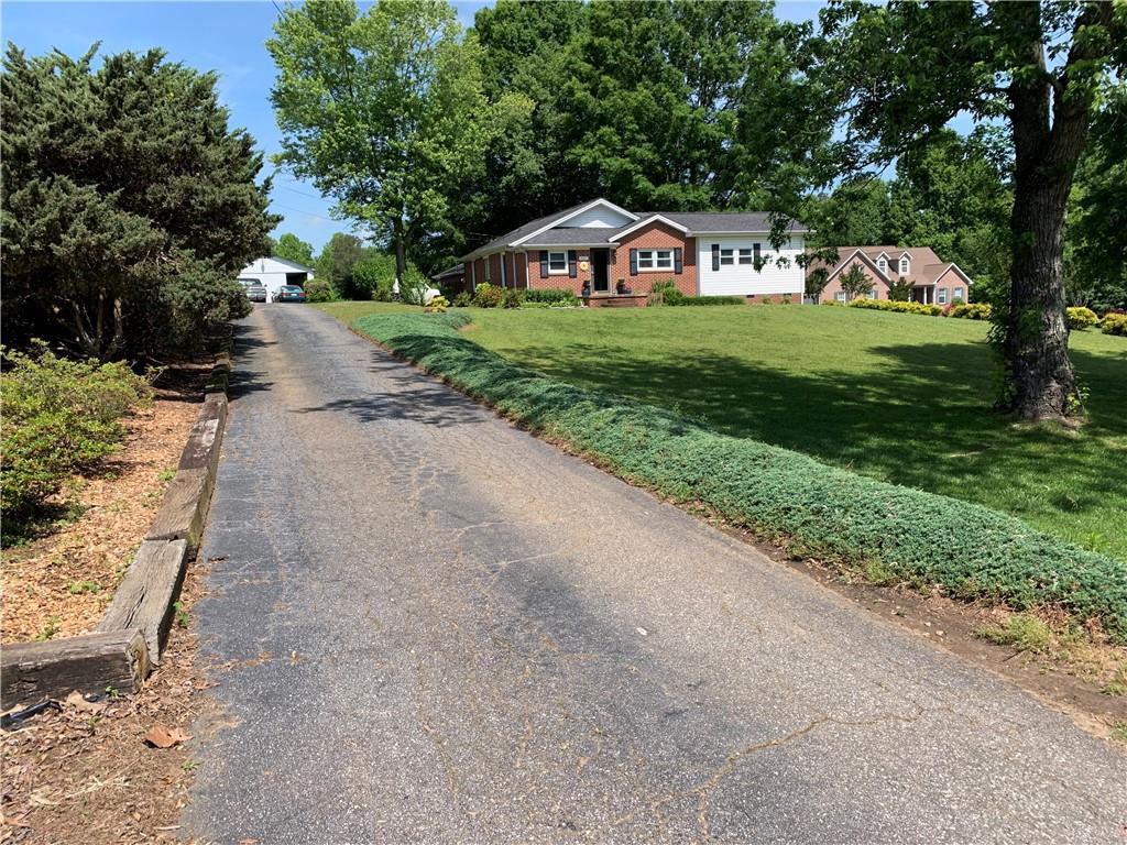 7625 Rhodhiss Road Connelly Springs, NC 28612 - Photo 2 of 32 Gallery Image 2