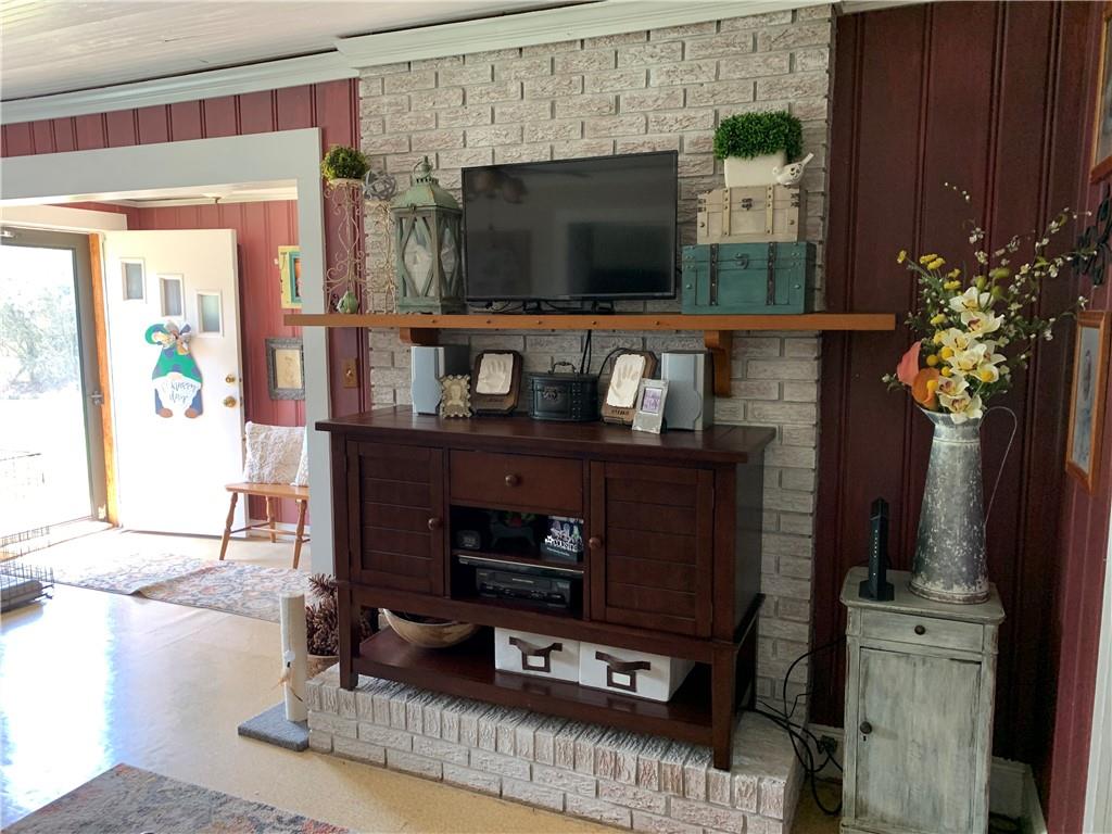 7625 Rhodhiss Road Connelly Springs, NC 28612 - Photo 17 of 32 Gallery Image 17
