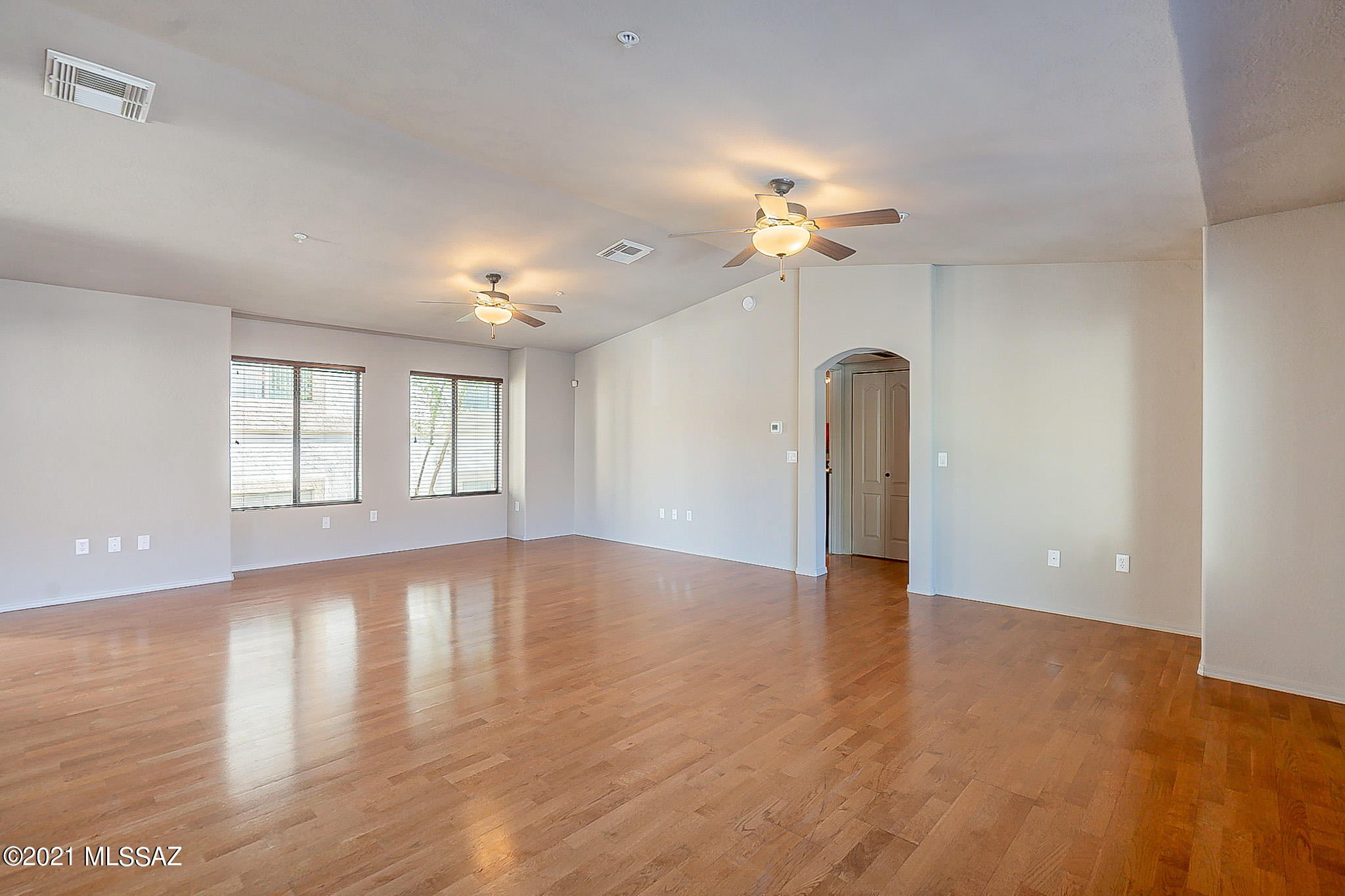 2550 East River Road, Unit 19102 Tucson, AZ 85718 - Photo 18 of 37